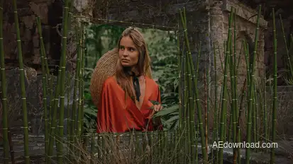 Adventure & Travel Slideshow Video Displays template preview